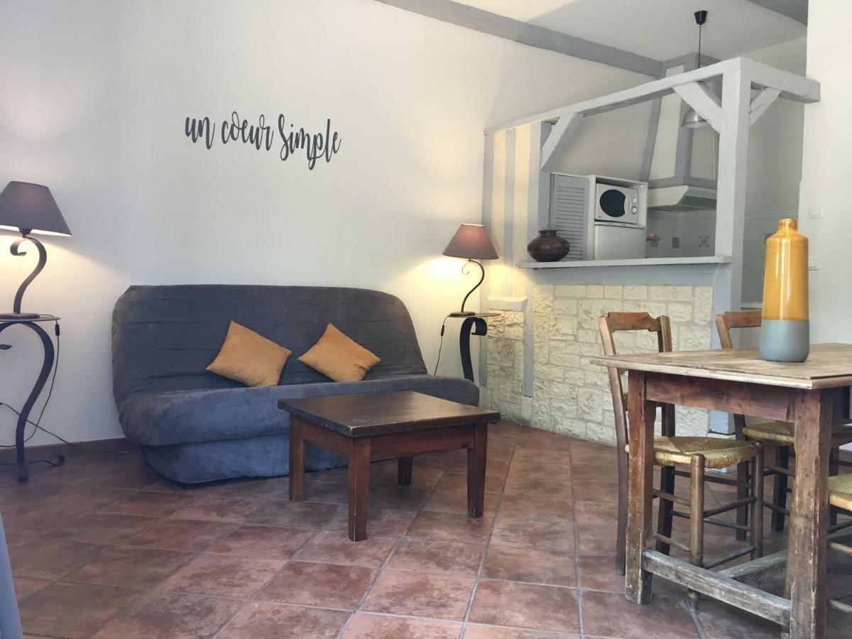 Gites - Domaine De Geffosse Pont-Évêque Εξωτερικό φωτογραφία